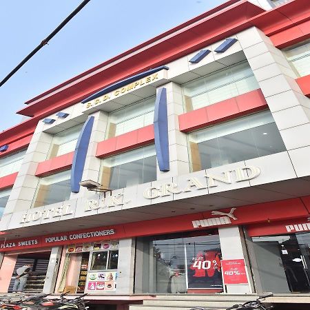 Hotel Rk Grand Varanasi Ngoại thất bức ảnh