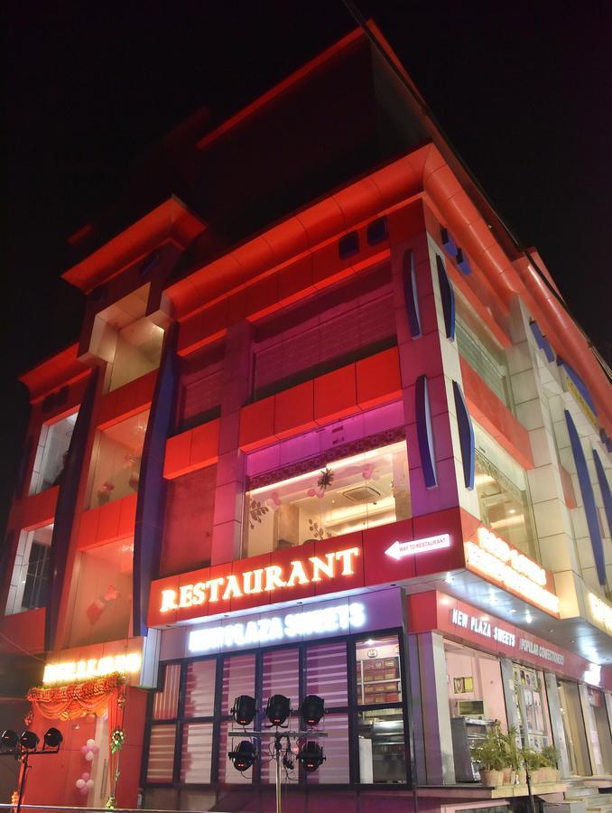 Hotel Rk Grand Varanasi Ngoại thất bức ảnh